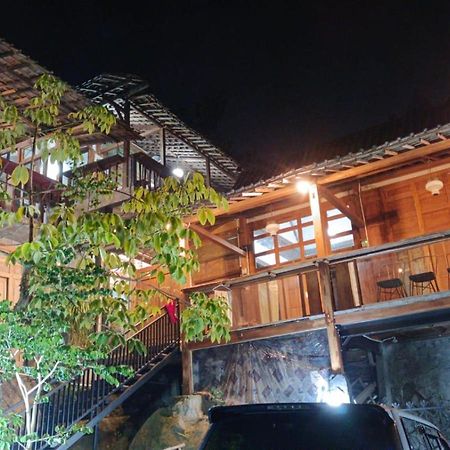 Omah Singo Stay & Resto Yogyakarta Bantul Bagian luar foto