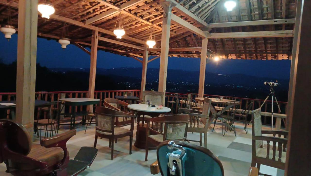 Omah Singo Stay & Resto Yogyakarta Bantul Bagian luar foto